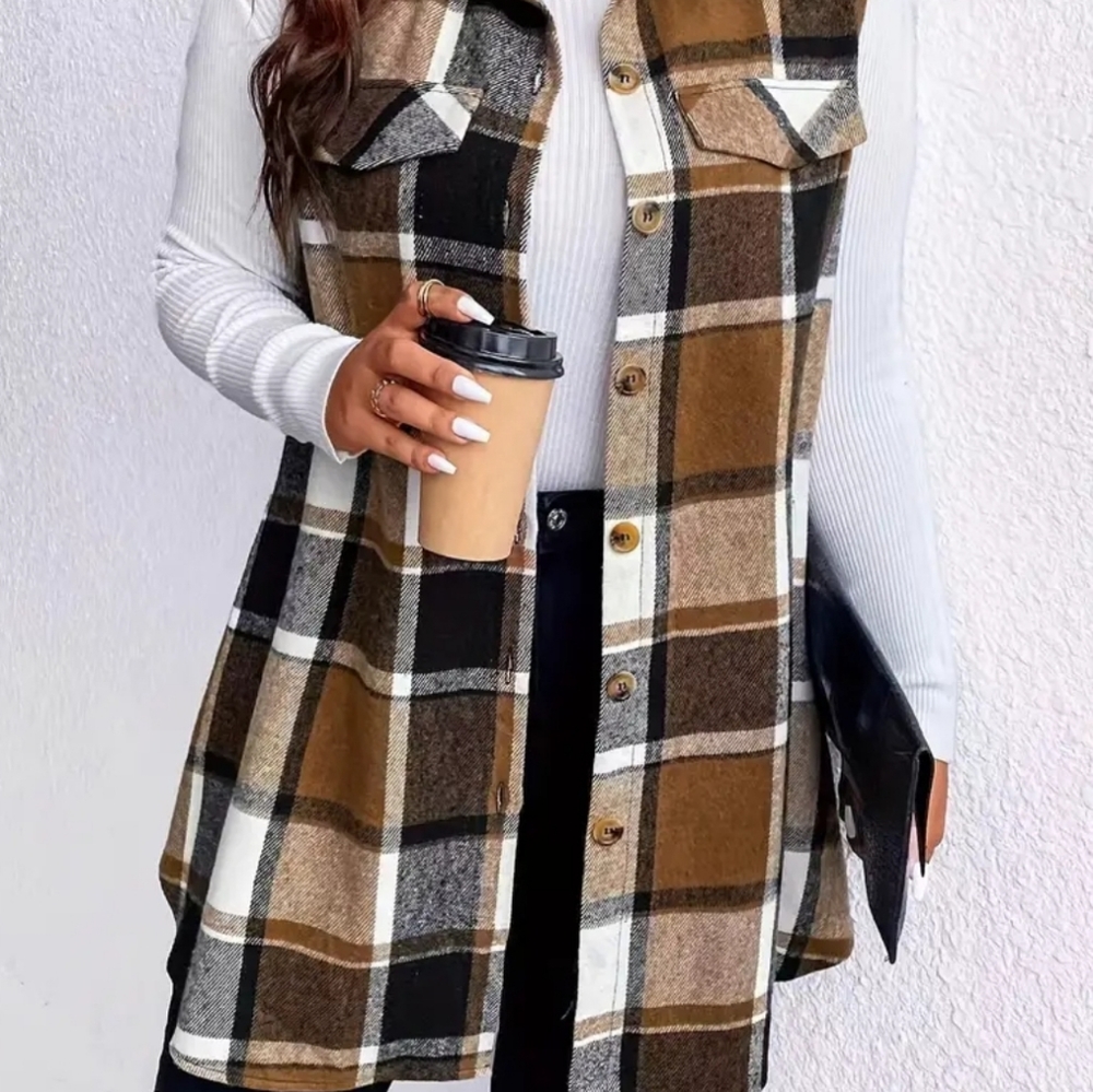 I am selling this brand new vest